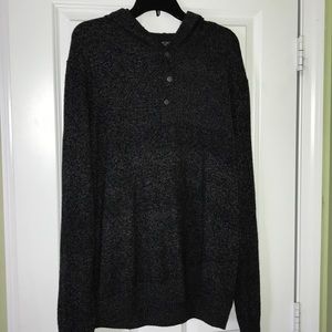 Micheal Kors Men’s Sweater. Great condition. XL.
